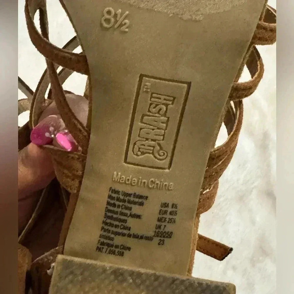 Brash Carmel Tan Suede Strappy Block Heel Sandals 8.5 Y2K 2000’s going out shoes - Picture 6 of 15